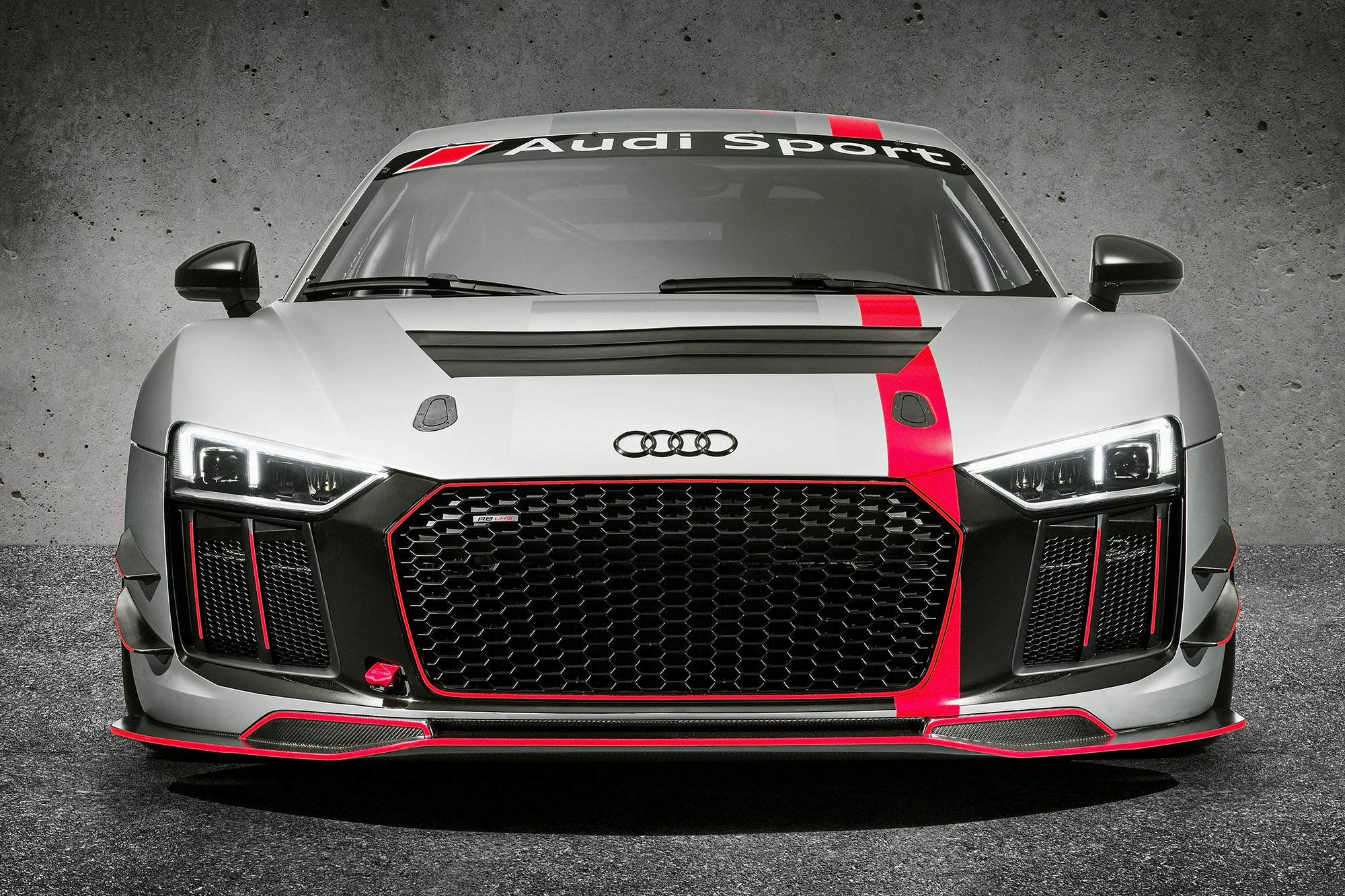 Ауди спорт. Audi r8 LMS gt4. Audi r8 gt4. Ауди r8 GTR белый. Спортивная Ауди р3.