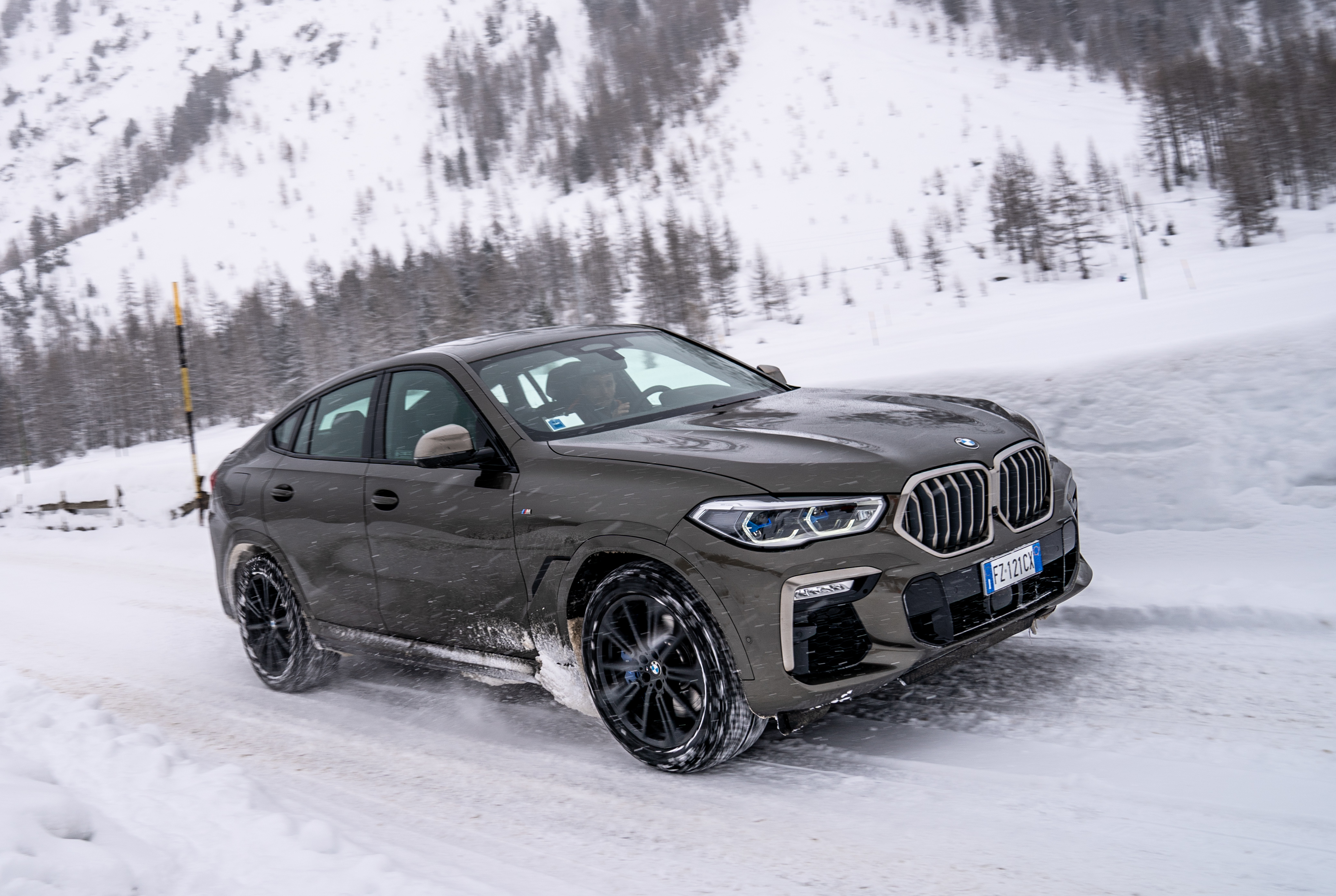 BMW x6 m50d 2020