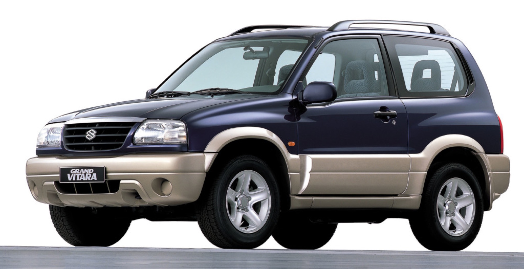 Гранд витара поколения. Suzuki Grand Vitara 1998-2005. Suzuki Grand Vitara 1997. Grand Vitara 2004. Suzuki Grand Vitara 1998.